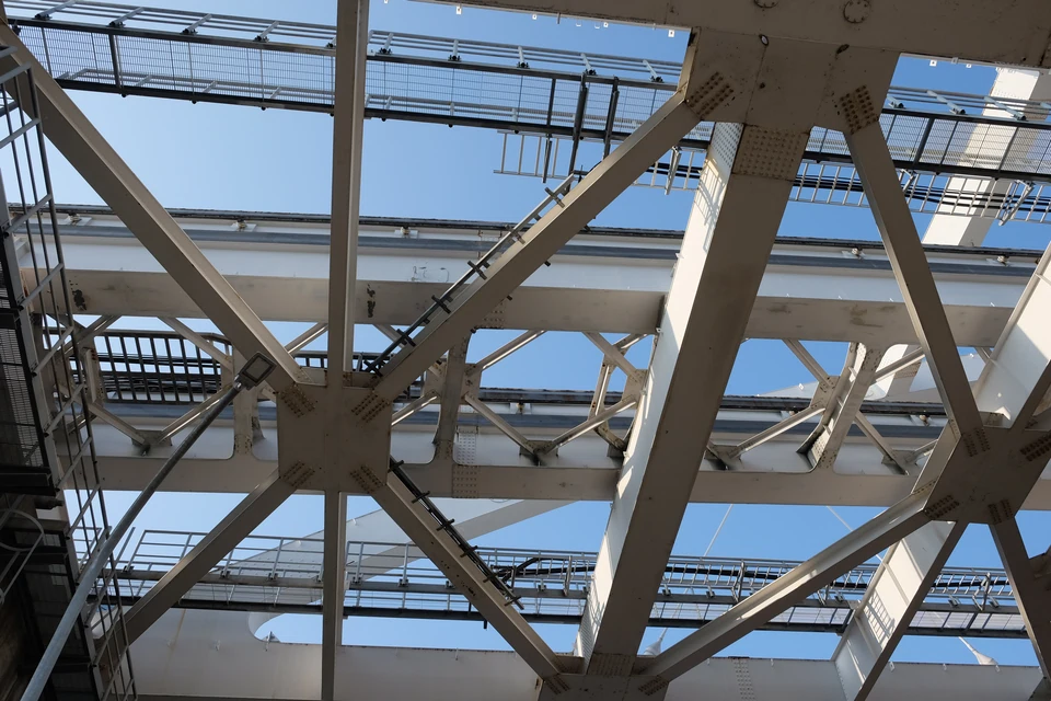 Bridge of the monorail