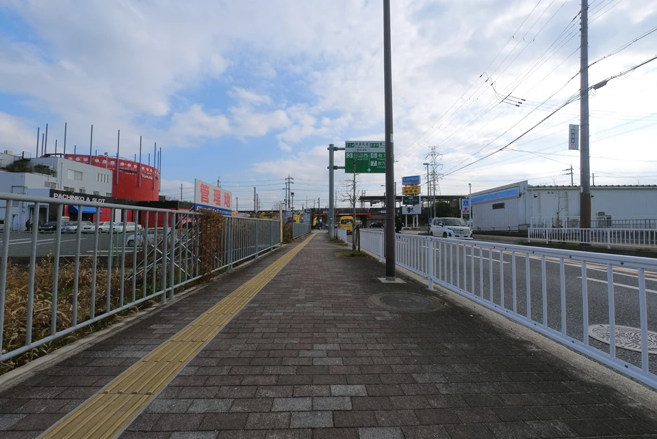 Close to Fujisaka Station