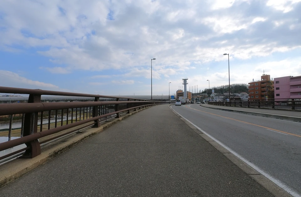 Toward the Daini-Keihan Road