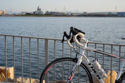 My bike at Yagura-ryokuchi park