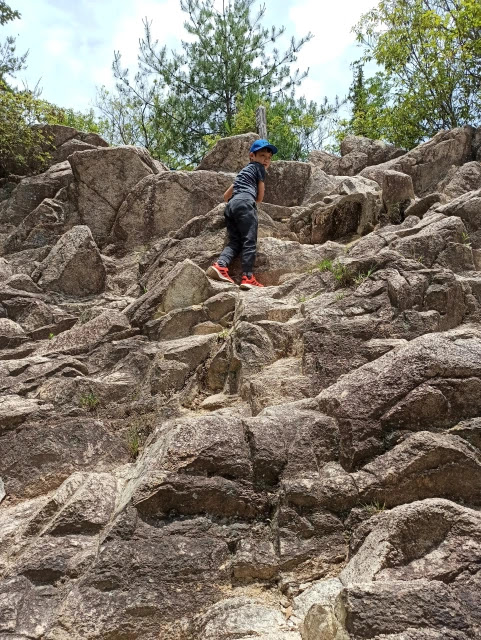 Rock_climbing