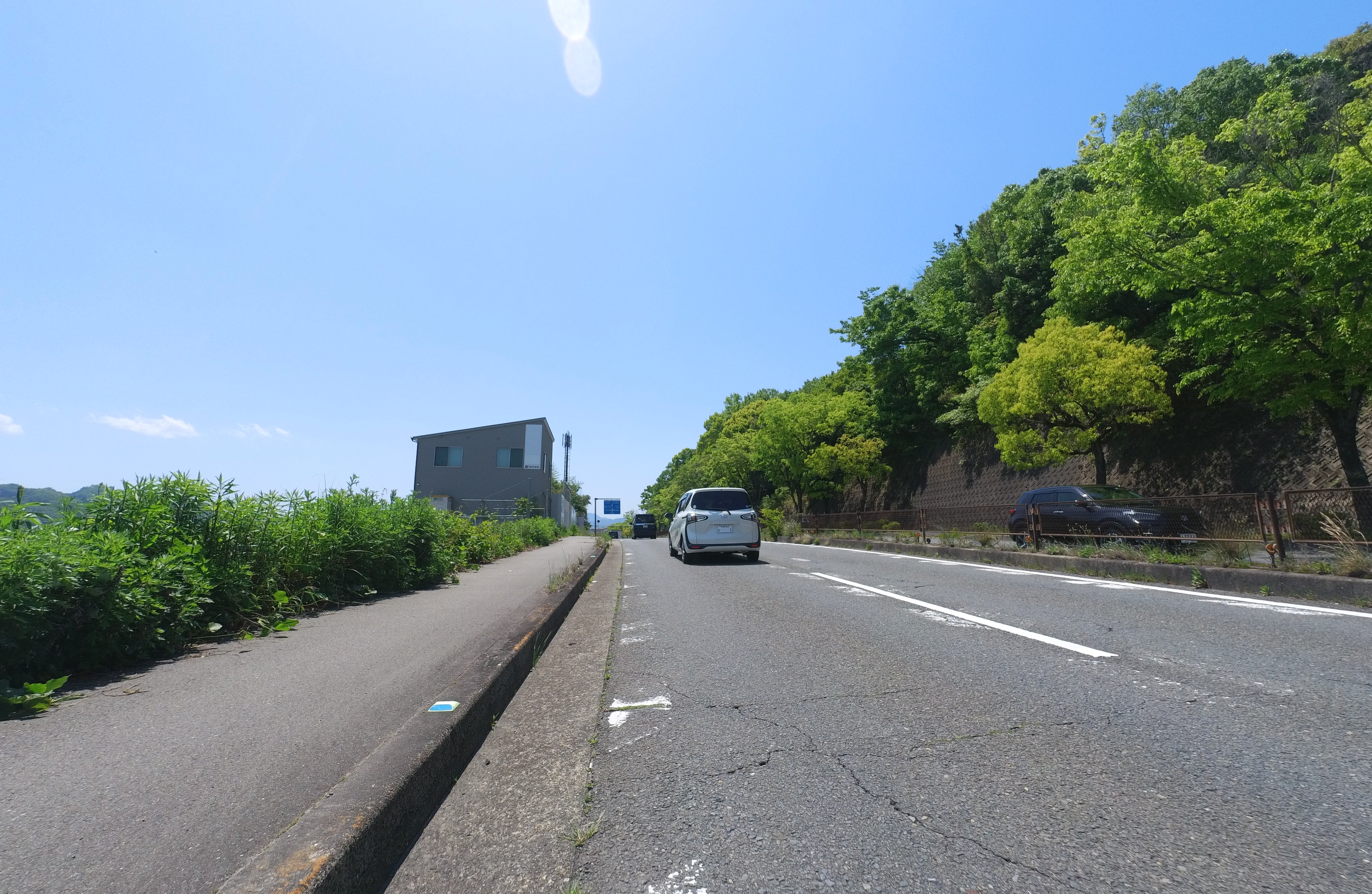 Uphill slope on National Highway 170