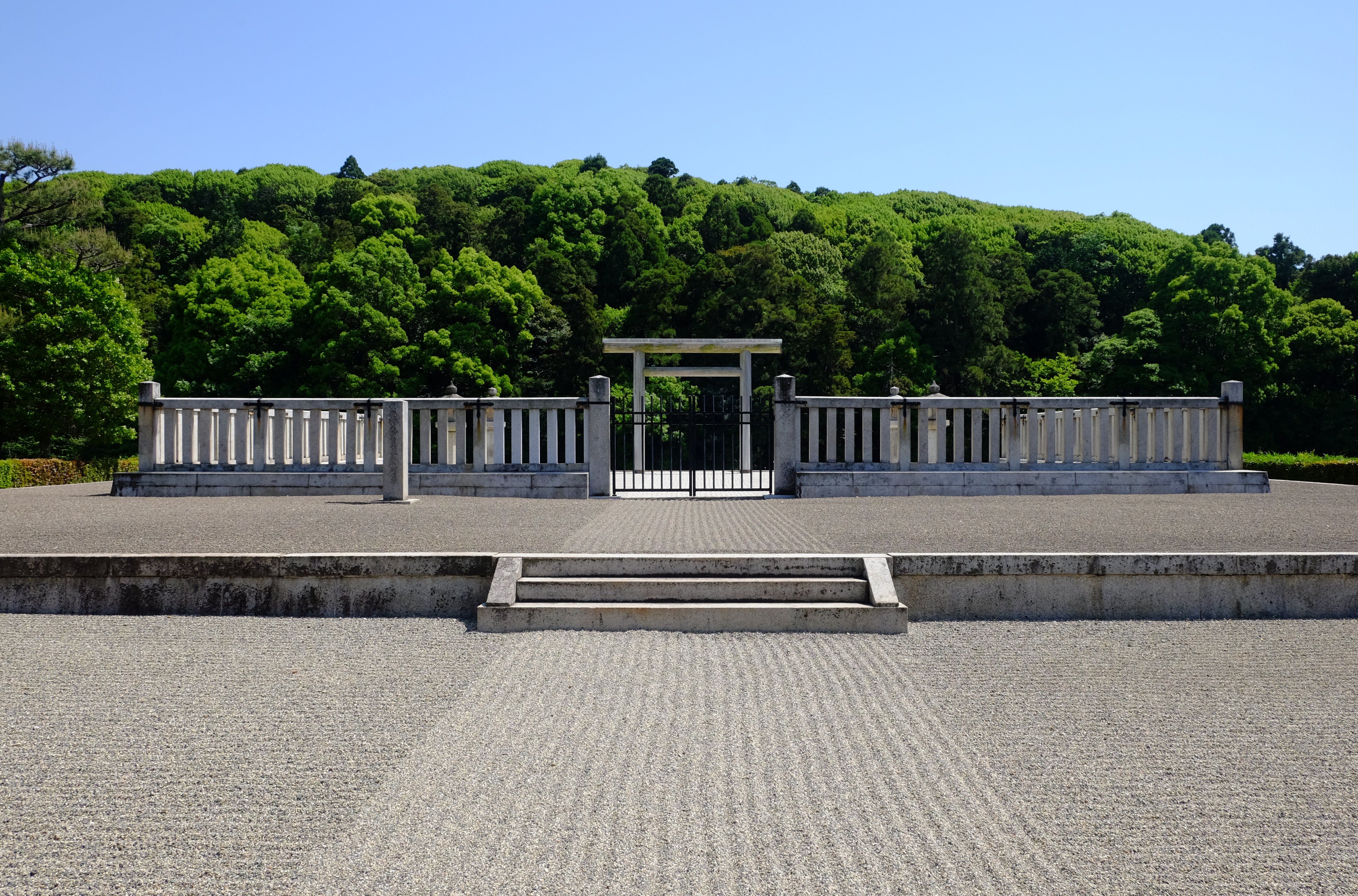 Yutaka-no-miya-yama Kofun